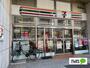 コンビニ　セブンイレブン文京湯島４丁目店（コンビニ）まで216m
