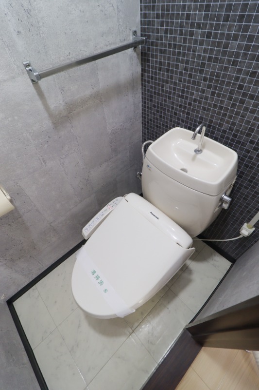 トイレ　図面と現状に相違がある場合には現状を優先