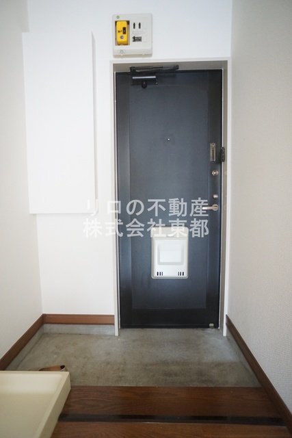 玄関　すっきりシンプルな玄関スペースです！