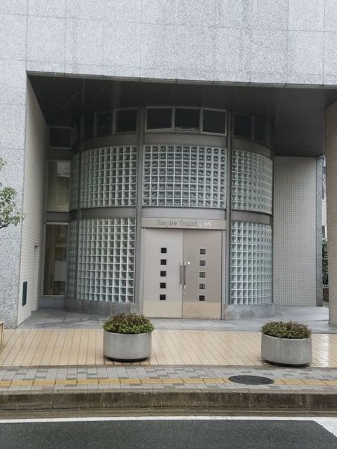 エントランス　１Ｆ玄関入口