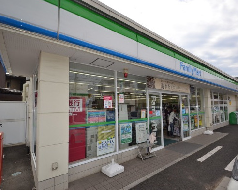 コンビニ　ファミリーマート 所沢旭町店（コンビニ）まで224m