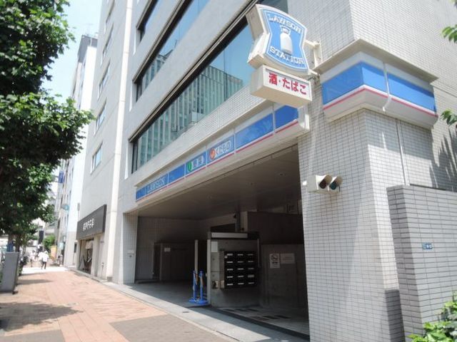 コンビニ　ローソン銀座七丁目店（コンビニ）まで240m