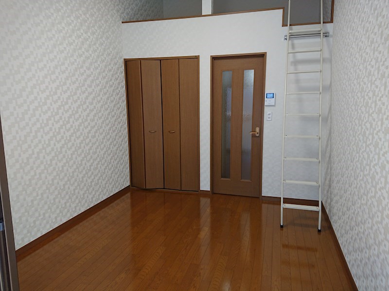 その他部屋・スペース　清掃済み。是非ご内見ください
