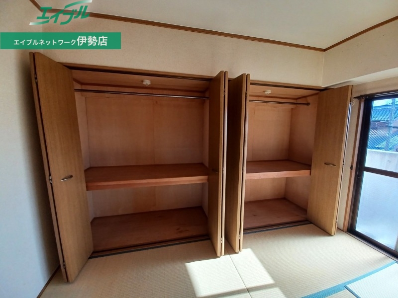 収納　同物件別部屋の写真