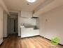 居室・リビング　広くてキレイなお部屋が広がっていて、充実した生活が送れそう。