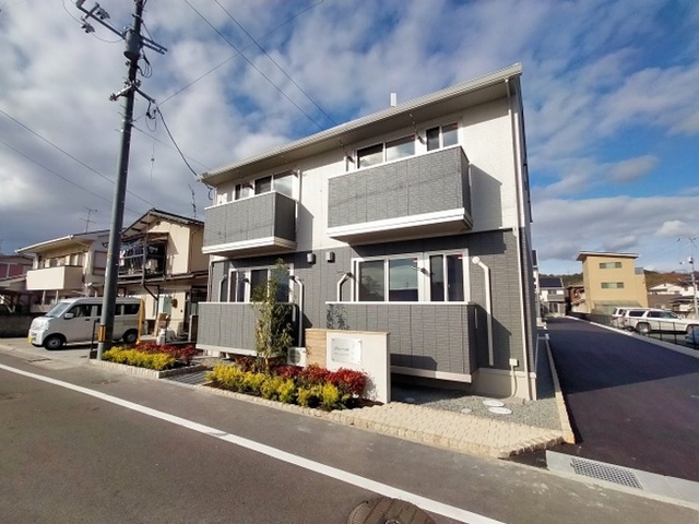 クレール C棟の外観写真