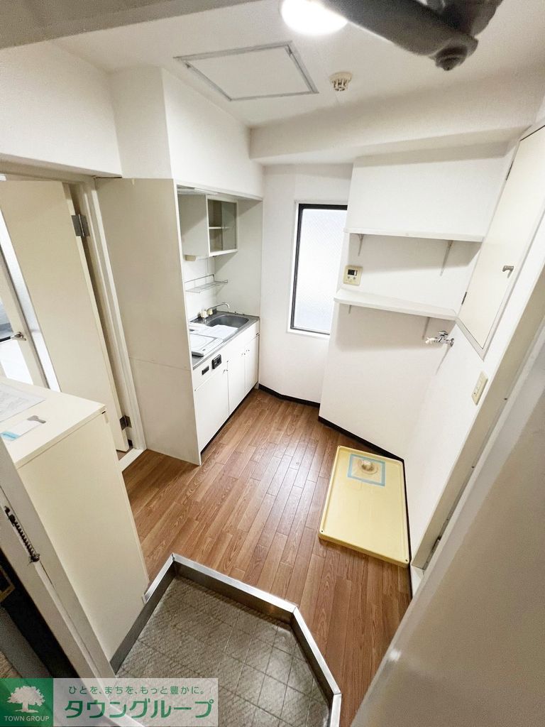 玄関　★お部屋探しは株式会社タウンハウジング東京まで★