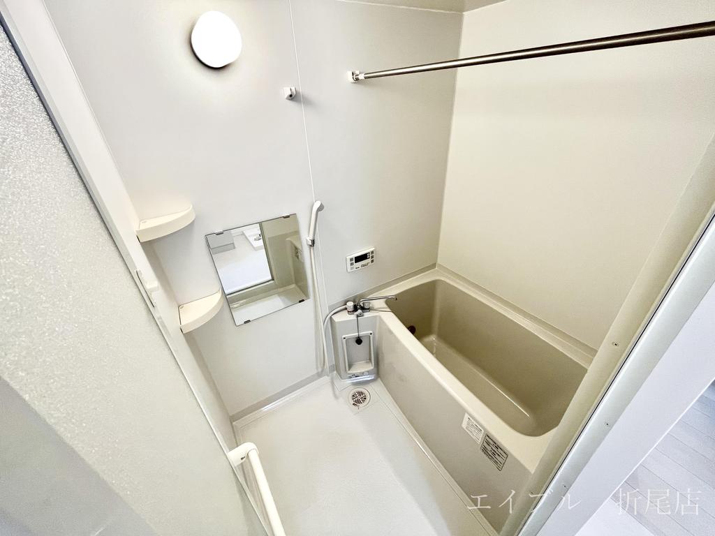 バス・シャワールーム　他号室の写真です。