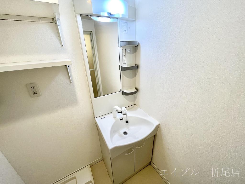 洗面設備　他号室の写真です。