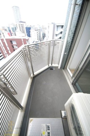 バルコニー　プレサンス江戸堀