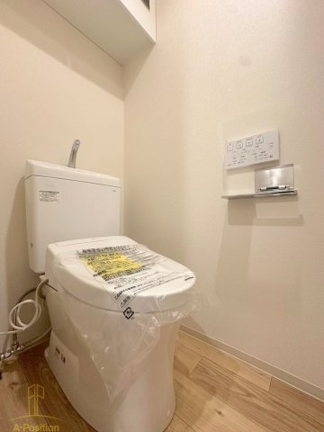 トイレ　ArtizA瓦屋町I