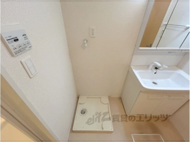 その他部屋・スペース　洗濯機置場