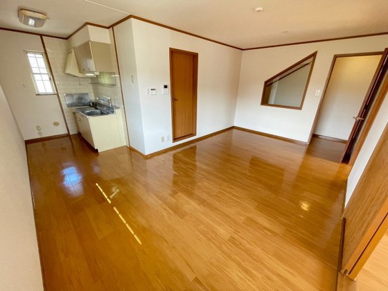 居室・リビング　※別部屋の写真です