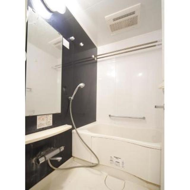 バス・シャワールーム　※写真は同タイプ住戸です。
