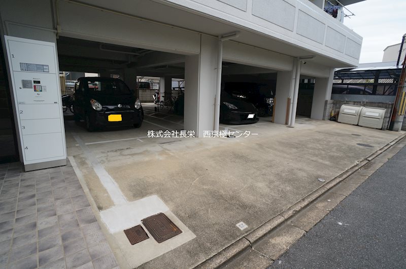 エントランス　便利な宅配BOX★