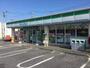 コンビニ　ファミリーマート 吉川さくら店（コンビニ）まで551m