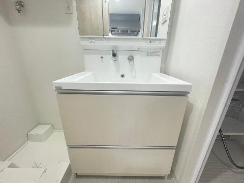 洗面設備　洗髪洗面化粧台