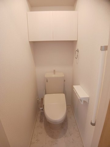 トイレ　コンパクトで使いやすいトイレです
