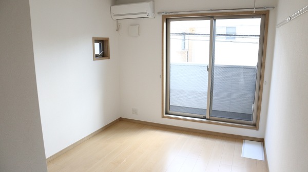 その他　明るい室内です。