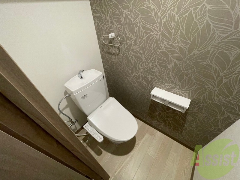 トイレ　こちらはトイレです。清潔感があり、安心して使用できます。