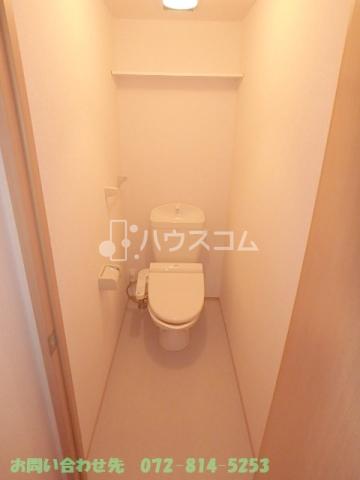 ＪＲ片町線 忍ケ丘駅 徒歩12分 2階建 築16年のトイレ写真