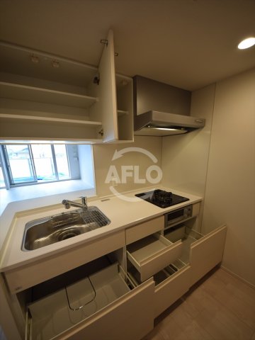 キッチン　OPUS RESIDENCE SHINSAIBASHI SO