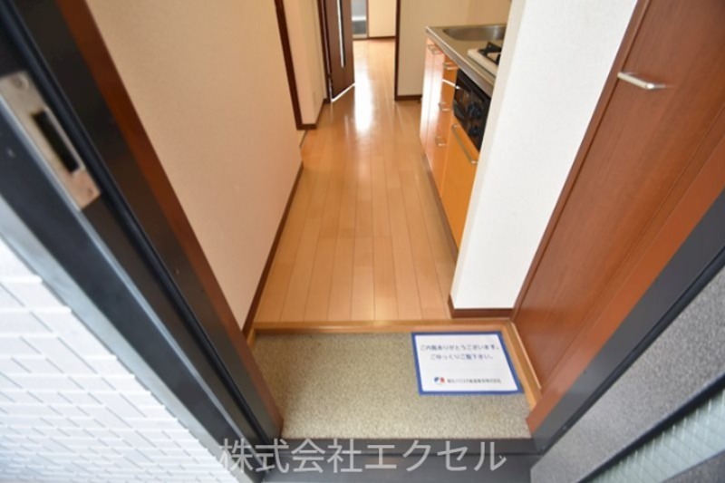 京王線 南平駅 徒歩10分 2階建 築22年の玄関写真