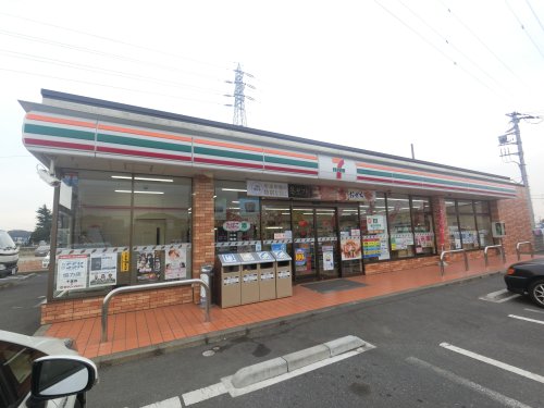 コンビニ　セブンイレブン市原八幡石塚店（コンビニ）まで517m