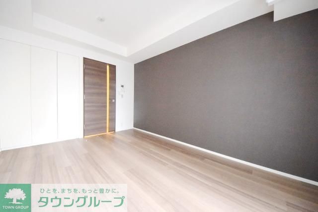 コンフォリア秋葉原EASTの居間写真