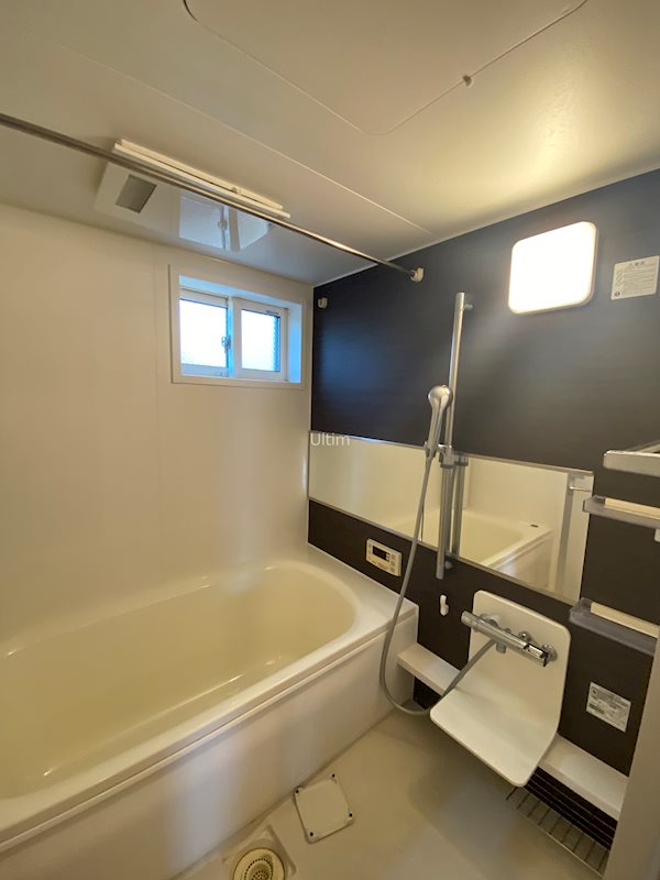バス・シャワールーム　※別のお部屋のお写真です。御参考までに。