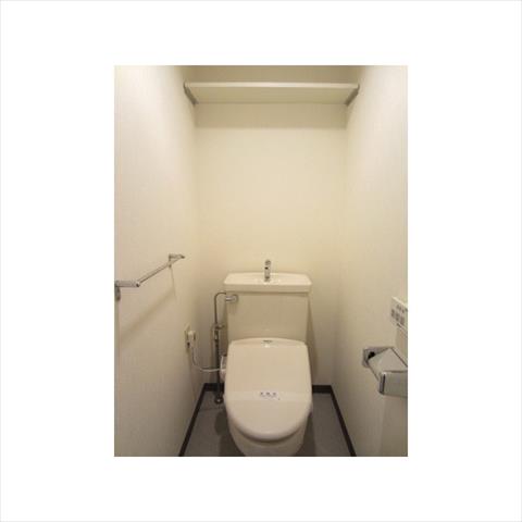 サリエンテSIビルのトイレ写真