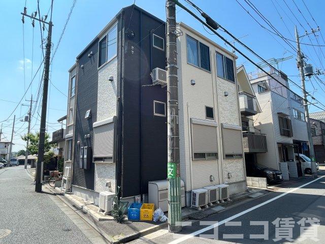 建物外観　別号室イメージの為、現状を優先致します。