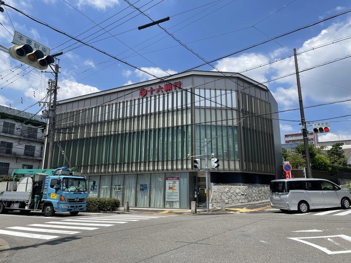 銀行　十六銀行　本郷支店（銀行）まで825m