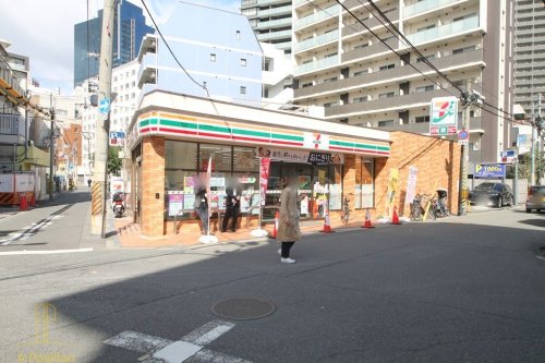 コンビニ　セブンイレブン 梅田万歳町店（コンビニ）まで92m