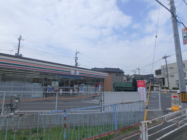 コンビニ　セブンイレブン蕨中央３丁目店（コンビニ）まで350m