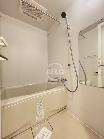 QCフラット北堀江の風呂写真