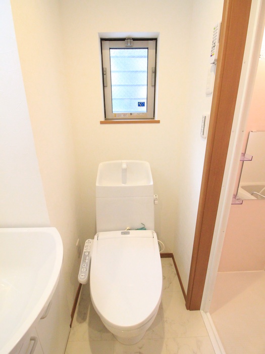 エトワ-ル横浜のトイレ写真