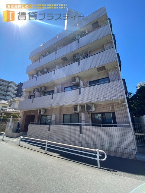 建物外観　お得な家賃で生活費を抑えましょう