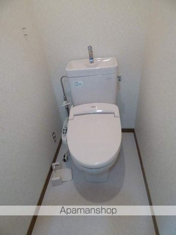 地下鉄御堂筋線 東三国駅 徒歩5分 14階建 築26年のトイレ写真