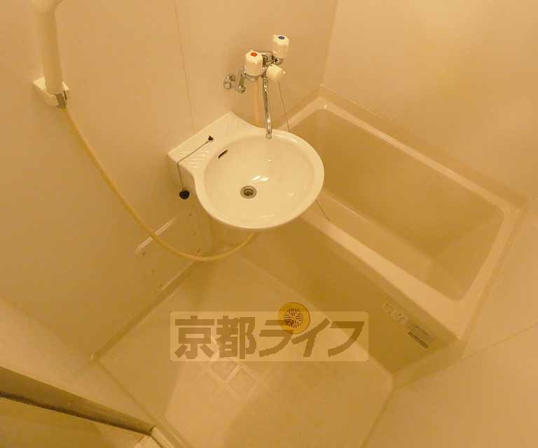 レオパレスみそのの風呂写真