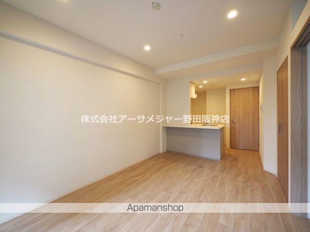 ミラージュパレス新梅田Cieloの居間写真