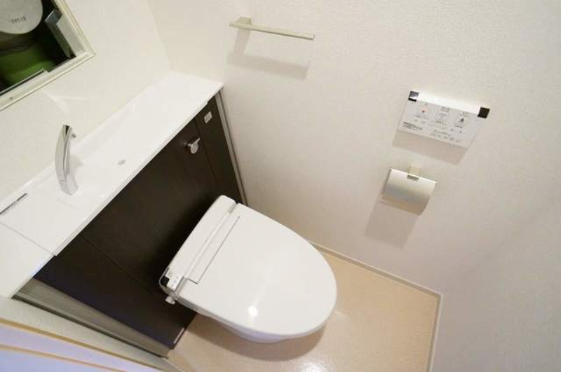 トイレ　図面と現状に相違がある場合には現状を優先