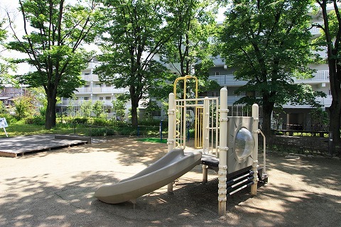 その他共有部分　敷地内４（公園）