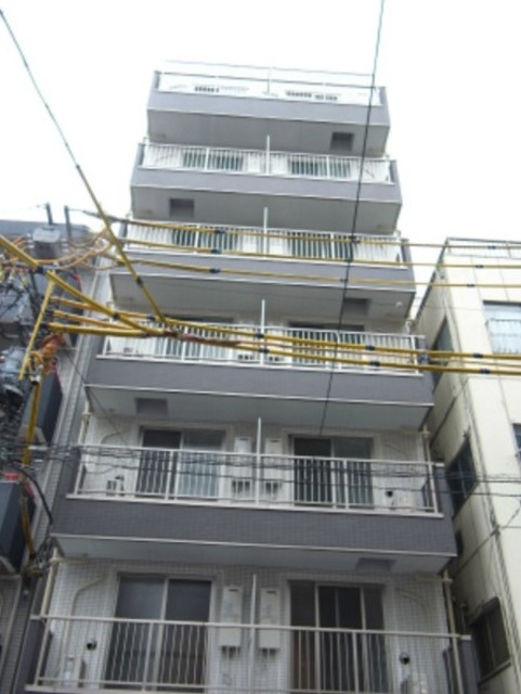 建物外観　おしゃれな外観