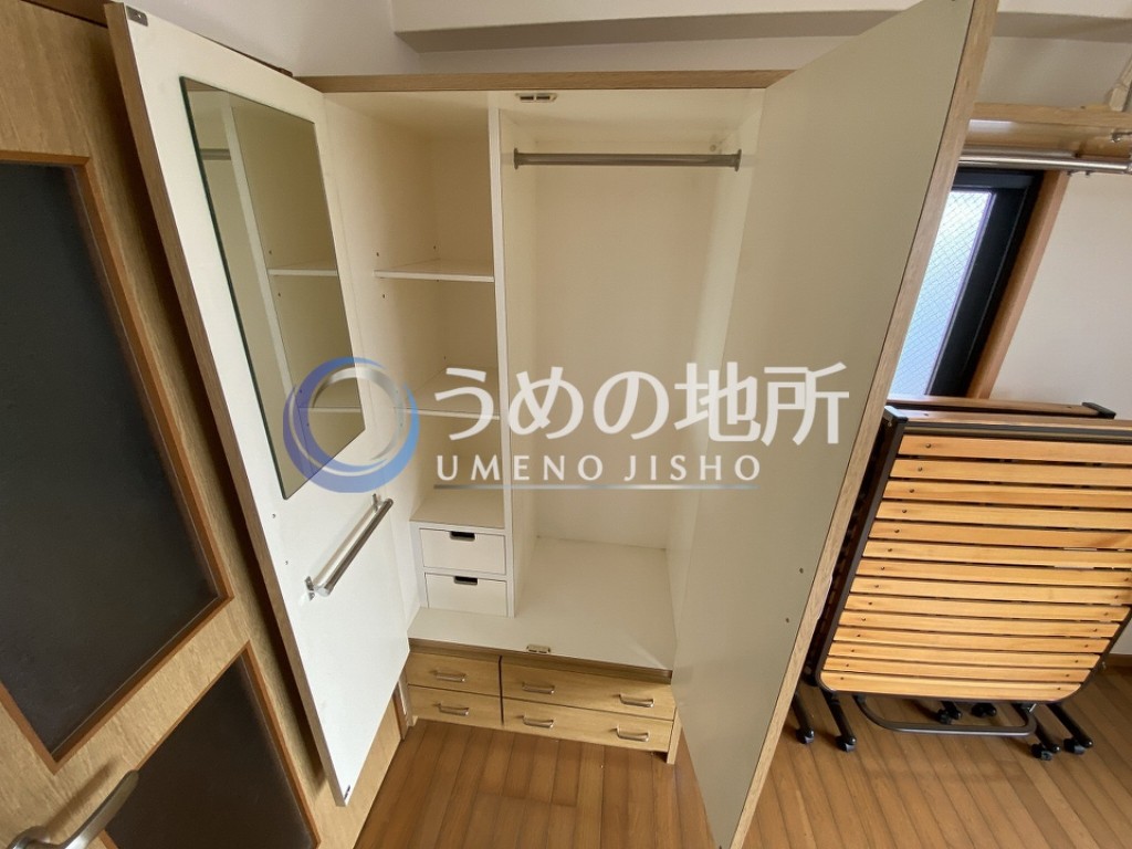 収納　クローゼット