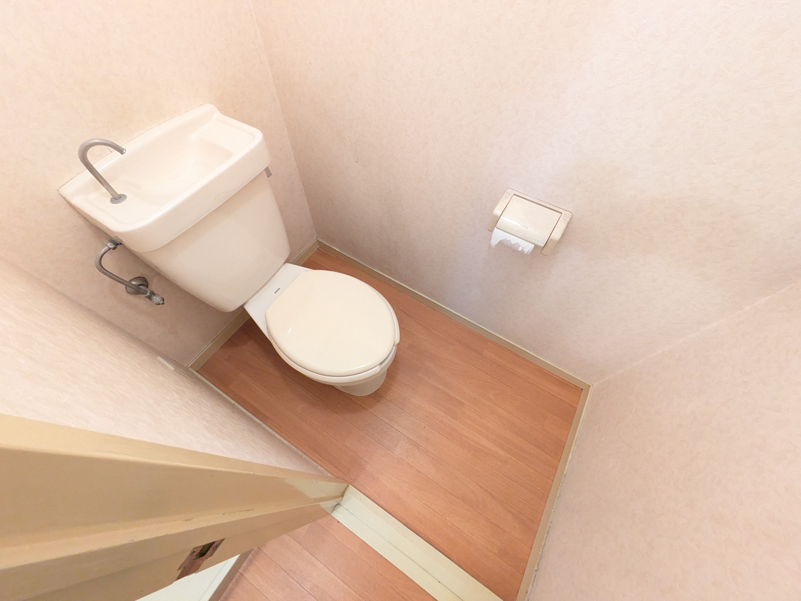 ベルシェモトナのトイレ写真