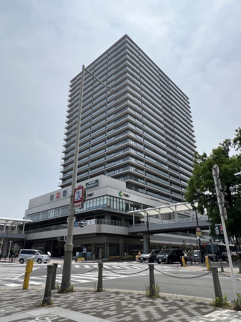 ジョルノ・プラウドタワー堺東の建物外観