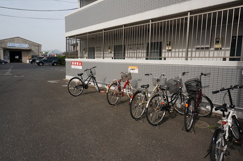 【リファレンス県立大前IIの駐車場】