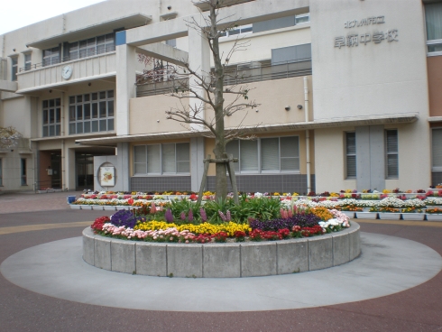 【北九州市門司区東本町のマンションの中学校】