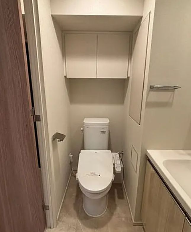 トイレ　別号室参考写真